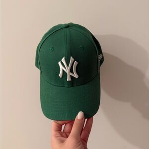Yankees hat